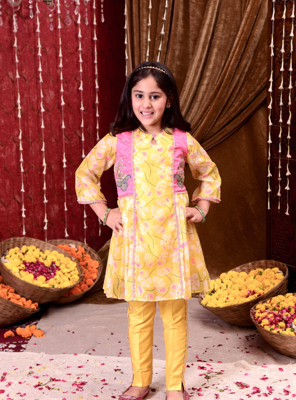 Sunshine Spark Kurti Set