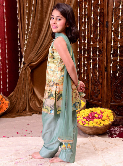 Meadow Mint Pichwai Kurti Set
